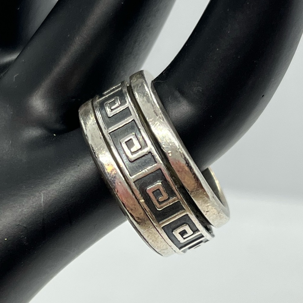 Sterling silver Greek Key design spinner ring size 6 vintage